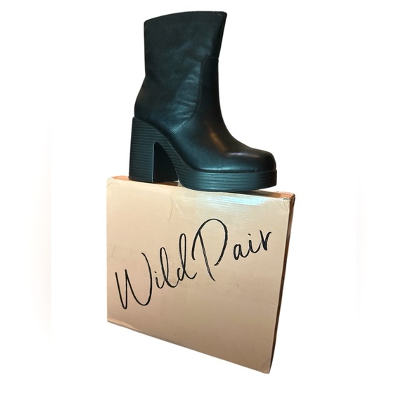 Wild Pair Womens Stellaa Comfort Insole Mid-Calf Boot | Size 11 | Black - Picture 2 of 10